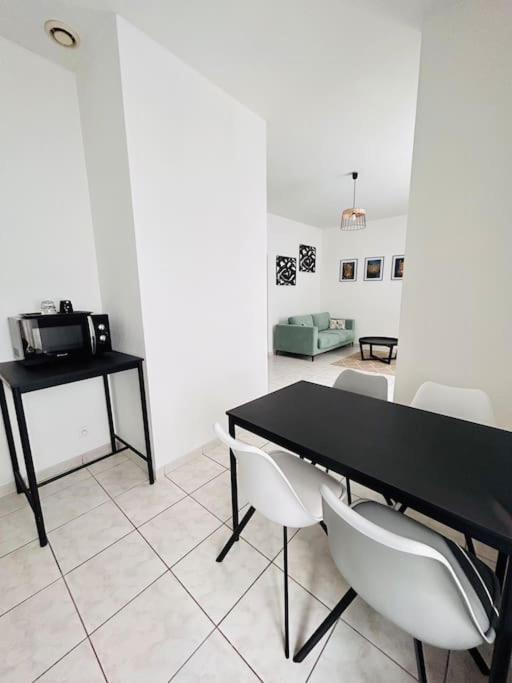 Appartement 1 Chambre Rue Faubourg De Besancon Montbéliard Exteriér fotografie